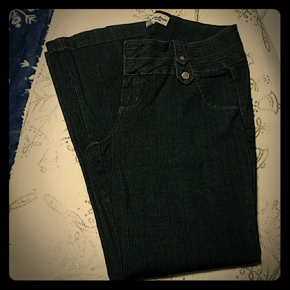 Boom Boom Jeans